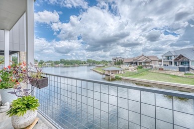 *Price Drop** Welcome to 108 Island Circle, a charming 3-bedroom - photo 2