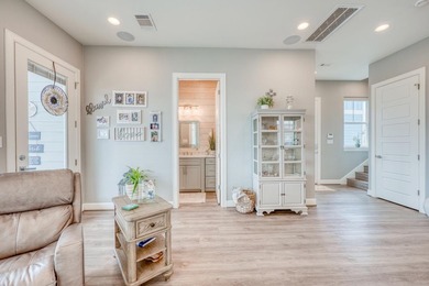 *Price Drop** Welcome to 108 Island Circle, a charming 3-bedroom - photo 8