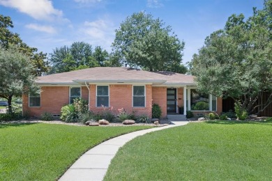 Lake Home For Sale in Dallas, Texas