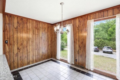 Rare Opportunity To Purchase A Country Retreat On Over 2 Acres - photo 12