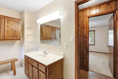 Rare Opportunity To Purchase A Country Retreat On Over 2 Acres - photo 16