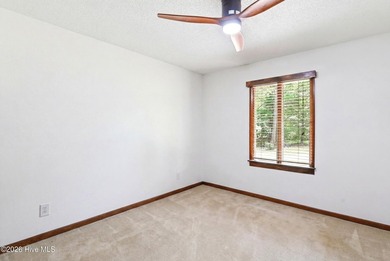 Rare Opportunity To Purchase A Country Retreat On Over 2 Acres - photo 17