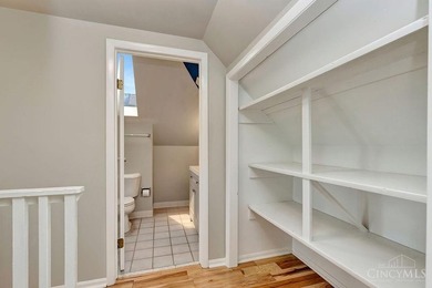 Beautifully updated Victorian offering stunning river views and - photo 25