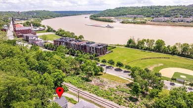 Beautifully updated Victorian offering stunning river views and - photo 37