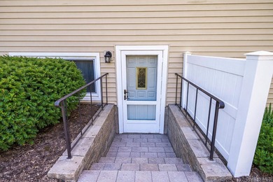 A Truly Unique Split Level 8 Room Home With Possible - photo 9