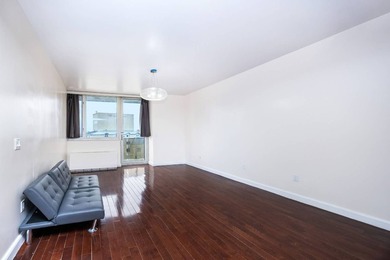 Perched high above the vibrant heart of Flushing, this elegant - photo 7