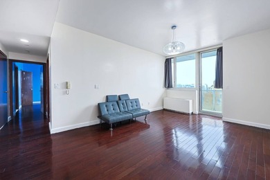 Perched high above the vibrant heart of Flushing, this elegant - photo 8