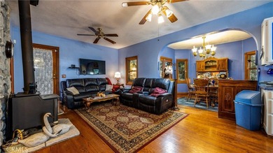 **Victorian Elegance Among the Treetops!** This large custom - photo 6