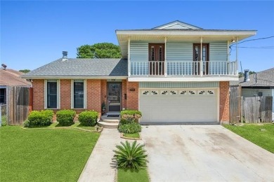 Lake Home For Sale in Kenner, Louisiana