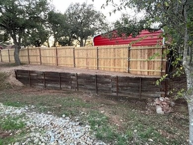 These 2 lots are cleared, fully pipe fenced and offer a little - photo 8