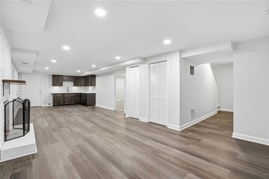 Fully renovated ranch home on a fenced private acre in one of - photo 17