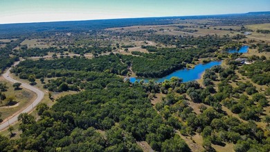 Welcome to 220 & 230 New Hope Rd in Palo Pinto Tx. Escape the - photo 2