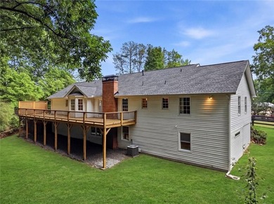 Fully renovated ranch home on a fenced private acre in one of - photo 31