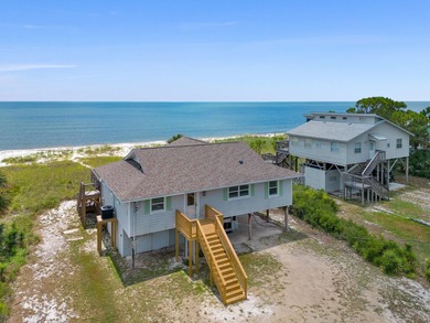 Welcome to your dream coastal retreat at Alligator Point! This - photo 1