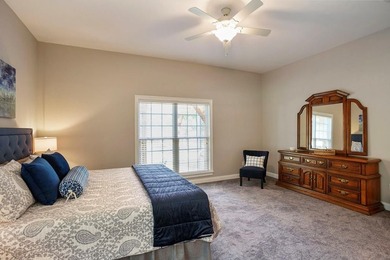 Lakefront Living at Its Finest! This beautifully remodeled 3 - photo 13