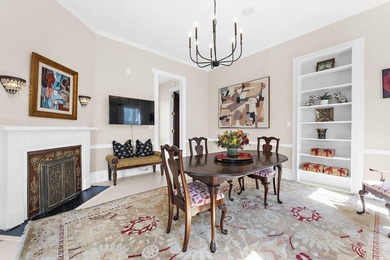 Step inside this sunny, light-filled Charleston masterpiece--a - photo 14