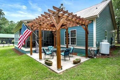 Lakefront Living at Its Finest! This beautifully remodeled 3 - photo 21