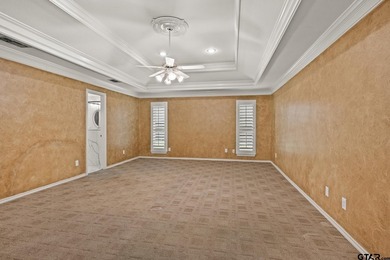 Welcome to refined living in the highly sought-after Mount - photo 21