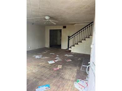 Calling All Investors !! Great potential for investors, flippers - photo 2