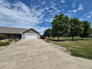 *Escape to this charming private twin home on a half-acre in the - photo 22