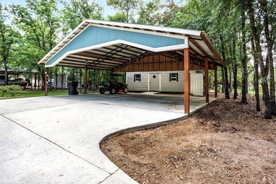 Lakefront Living at Its Finest! This beautifully remodeled 3 - photo 27