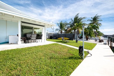 If you need more dockage than most half duplexes in Key Colony - photo 27