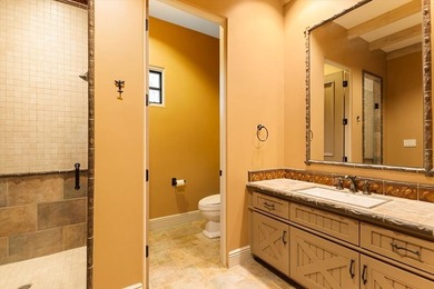 Waterfront Italian Villa in The Cascades Experience timeless - photo 27
