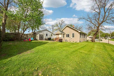 FULLY RENOVATED in 2023, this 3-bedroom home on a corner lot - photo 28