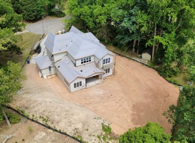 Showcasing refined craftsmanship by DJF Builders, this stunning - photo 4