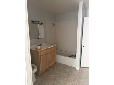 Selling AS IS! This property is perfect for investors, flippers - photo 6