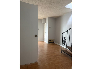 Selling AS IS! This property is perfect for investors, flippers - photo 9