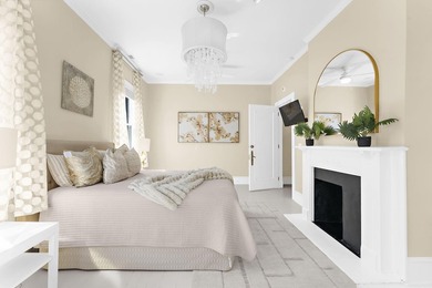 Step inside this sunny, light-filled Charleston masterpiece--a - photo 42