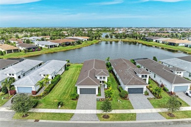 Lake Home For Sale in Bradenton, Florida
