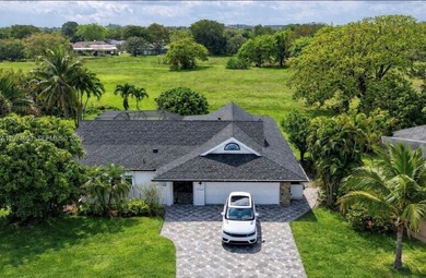 (private lake, pond, coastal) Home For Sale in Tamarac Florida