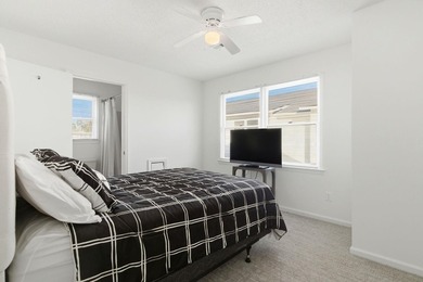Charming 2 bedroom, 1.5 bath townhome located at 2309 Withers - photo 14
