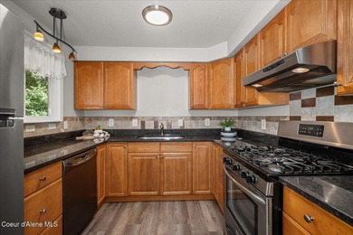 Room for everything-including the toys! This updated 4 bed, 2 - photo 16