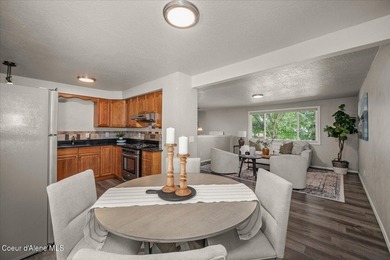 Room for everything-including the toys! This updated 4 bed, 2 - photo 17