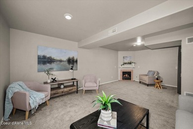 Room for everything-including the toys! This updated 4 bed, 2 - photo 26