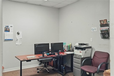 STRONG INVESTMENT OPPORTUNITY WITH 5+ PT CAP RATE. Discover an - photo 29