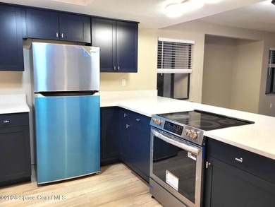 WHAT A VIEW! NEW LOWER PRICE! The owner had this condo - photo 6