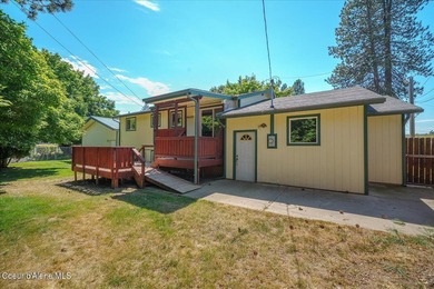 Room for everything-including the toys! This updated 4 bed, 2 - photo 39