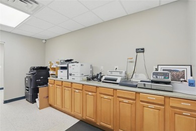 STRONG INVESTMENT OPPORTUNITY WITH 5+ PT CAP RATE. Discover an - photo 41