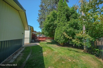 Room for everything-including the toys! This updated 4 bed, 2 - photo 43