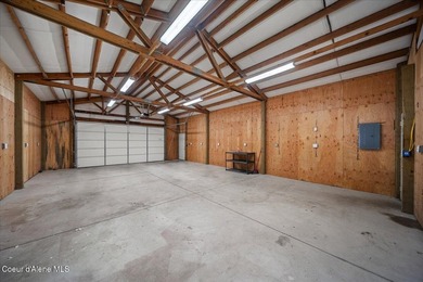 Room for everything-including the toys! This updated 4 bed, 2 - photo 46