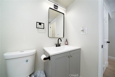 Welcome to this beautifully updated 3-bedroom, 2.5-bathroom home - photo 8