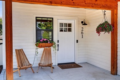 Experience modern Montana living at 261 Burns Street in Somers - photo 5