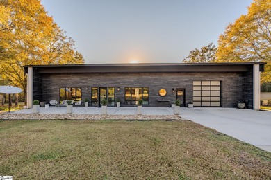 (private lake, pond, coastal) Home For Sale in Pendleton South Carolina