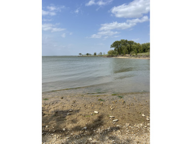 Beautiful waterfront lot in Admiral Shores - photo 15