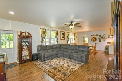RARE OPPORTUNITY 3.5% ASSUMABLE Mortgage Available - Qualified - photo 5