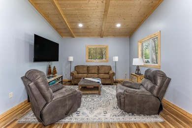 Absolutely immaculate lakeside gem perfectly situated on - photo 21